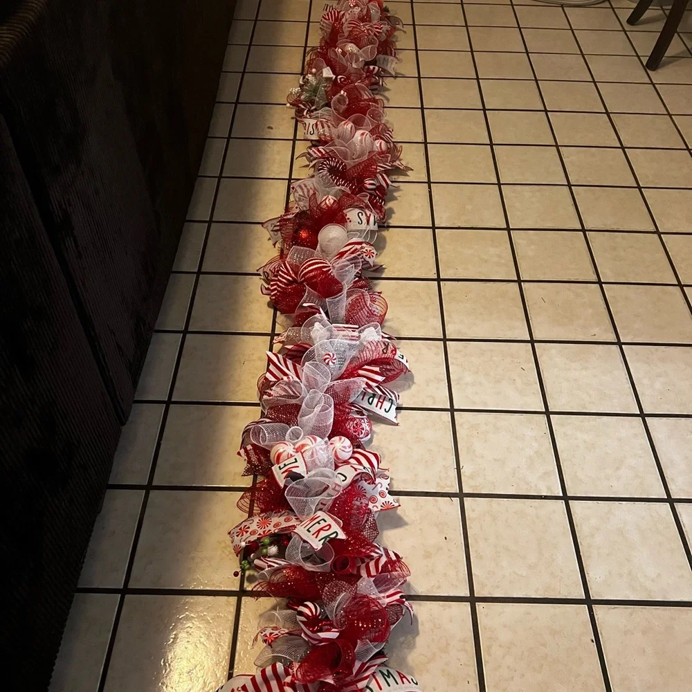 Red and White Holiday Garland for Festive Decor